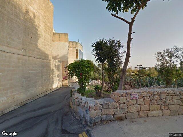 Triq Ħal Saflieni,  Luqa,  Ħal Luqa