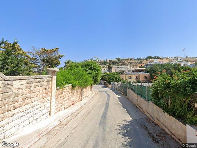 Triq ta' Taħt l-Irdum,  Il-Mellieħa,  Reġjun tat-Tramuntana