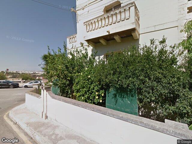 Triq il-Biedja,  Ħal Luqa,  Reġjun tan-Nofsinhar