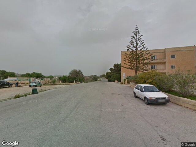 Il-Palazz ta' Selmun,  Triq il-Fortizza ta' Campbell,  Is-Selmun