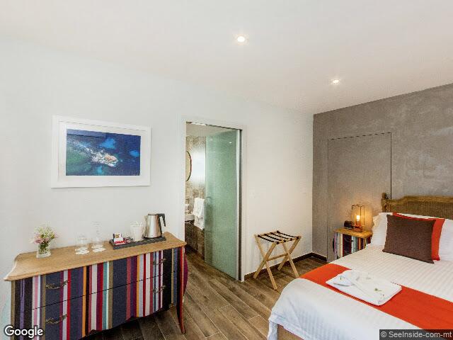 Triq ix-Xlendi,  Ix-Xlendi,  Il-Munxar