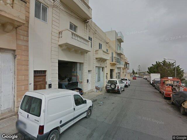 Triq l-Etna,  Il-Mellieħa,  Reġjun tat-Tramuntana