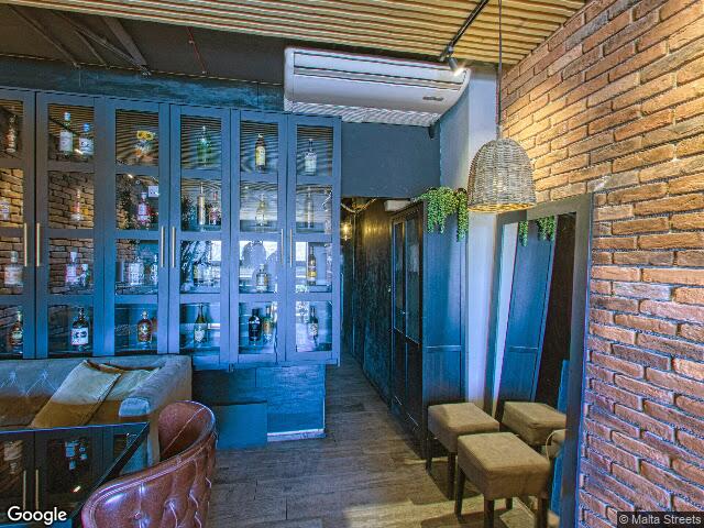 39,  Triq Manwel Dimech,  Tas-Sliema