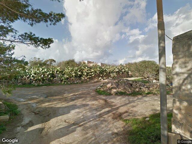 Trejqet l-Irziezet,  Baħar iċ-Ċagħaq,  In-Naxxar