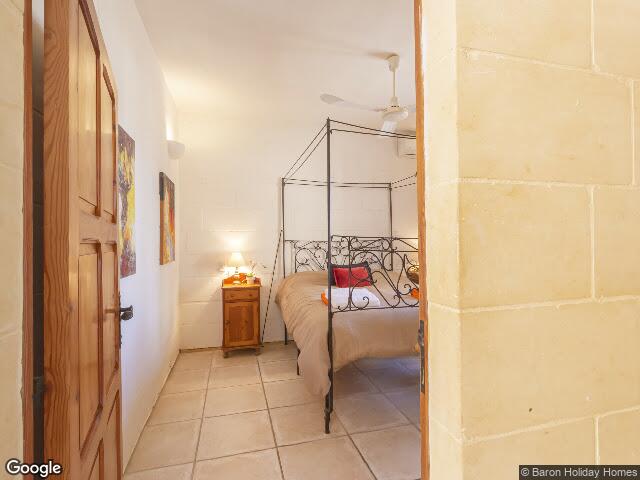 Ix-Xagħra,  Reġjun Għawdex,  XRA 2706