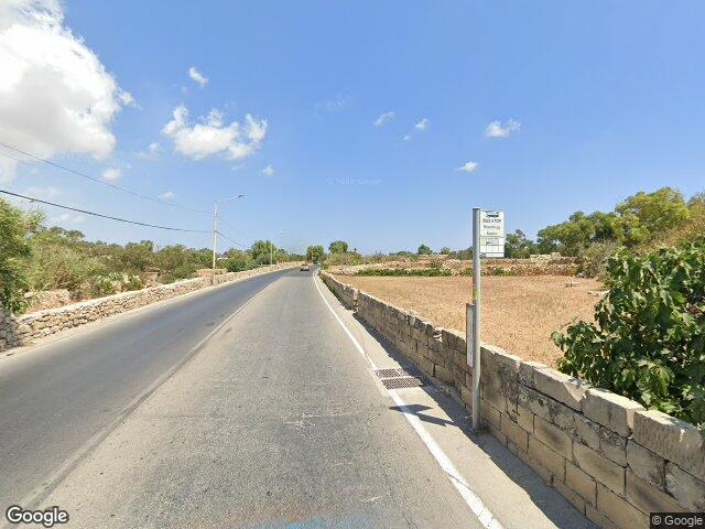 Birżebbuġa - Saptan,  Triq Għar Dalam,  Birżebbuġa