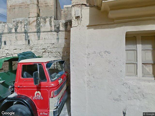 Triq Mula,  Ħaż-Żebbuġ,  Ħal Dwin