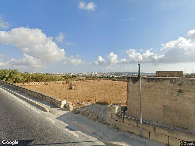 Triq l-Imdina,  Ta' Żaruna,  Ħaż-Żebbuġ