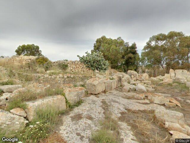 Borġ in-Nadur megalithic temple,  Sqaq in-Nadur,  Il-Qajjenza