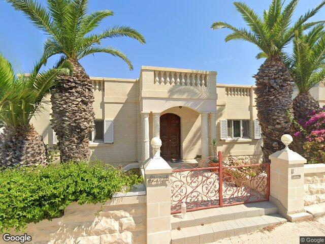 Triq ta' Fuq il-Widien,  Is-Selmun,  Il-Mellieħa