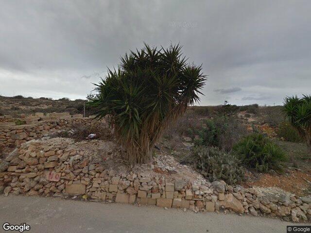 Triq ir-Raded,  Il-Manikata,  Il-Mellieħa