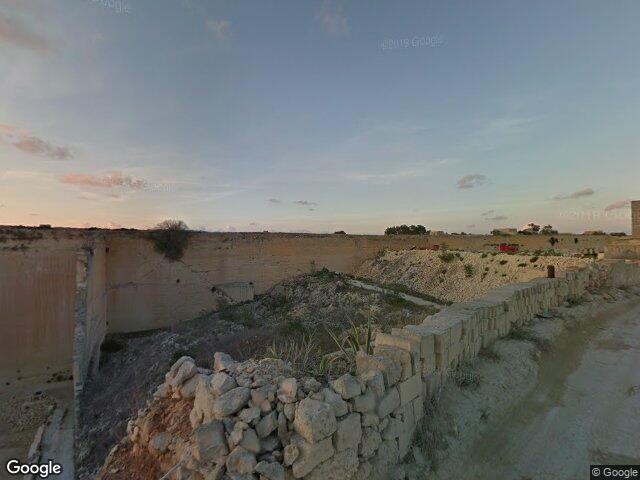 Triq ta' Wied Ħanżir,  Is-Siġġiewi,  Reġjun tal-Punent