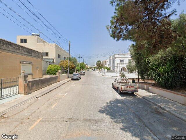 Triq il-Moħriet,  Ħ'Attard,  Reġjun tat-Tramuntana