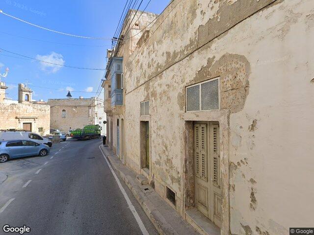 Pjazza San Franġisk,  Tal-Ħandaq,  Ħal Qormi