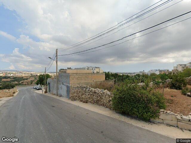 Triq il-Mitħna tal-Qaret,  Iż-Żurrieq,  Reġjun tal-Punent