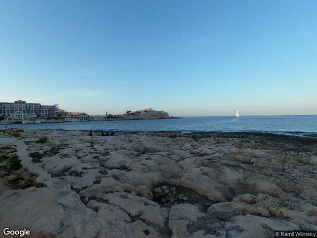 Merkanti Beach Club 16+,  Triq il-Wilġa,  San Ġiljan