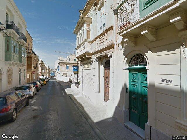 Triq Nicolo Isouard,  Tas-Sliema,  Reġjun tal-Lvant