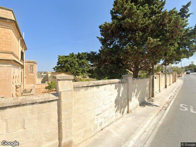 Daily Needs,  Triq Frans Galea,  L-Imtarfa