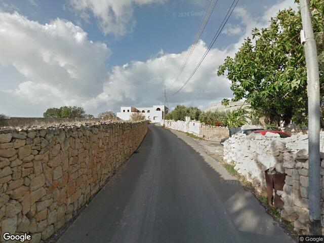 Triq it-Torri tal-Għallis,  In-Naxxar,  Reġjun tat-Tramuntana