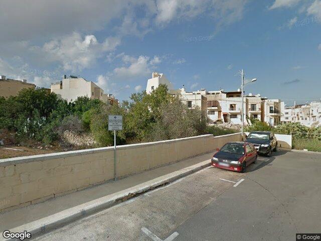 Triq Lorenzo Manche,  Ħ'Attard,  Reġjun tat-Tramuntana