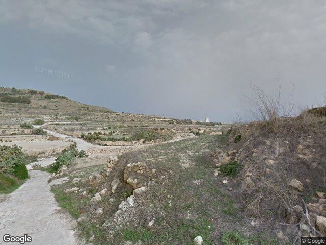 Triq Ta' Tutijiet,  Marsalforn,  Iż-Żebbuġ