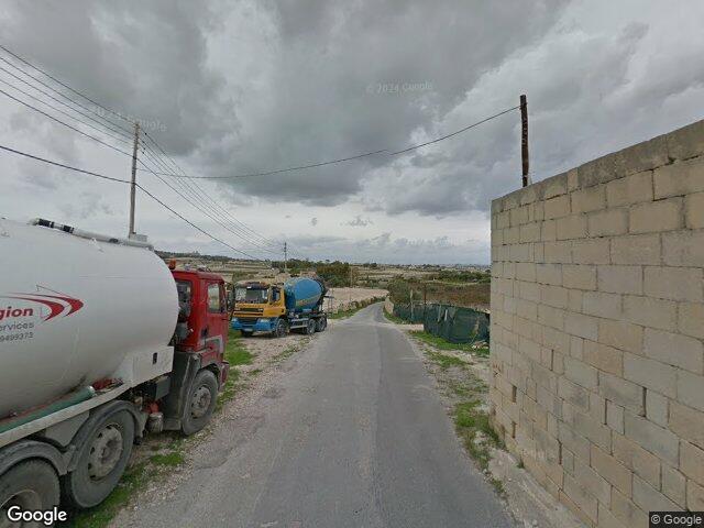 Qabar Puniku,  Triq taz-Ziri,  Is-Siġġiewi