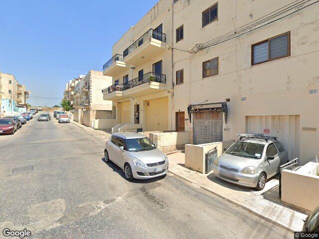 Triq il-Folklor,  Il-Qajjenza,  Birżebbuġa