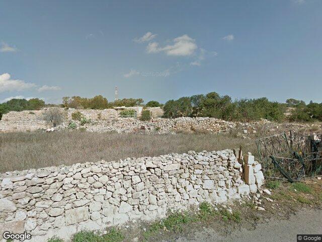 Triq Erin Serracino Inglott,  L-Iklin,  Reġjun tal-Lvant