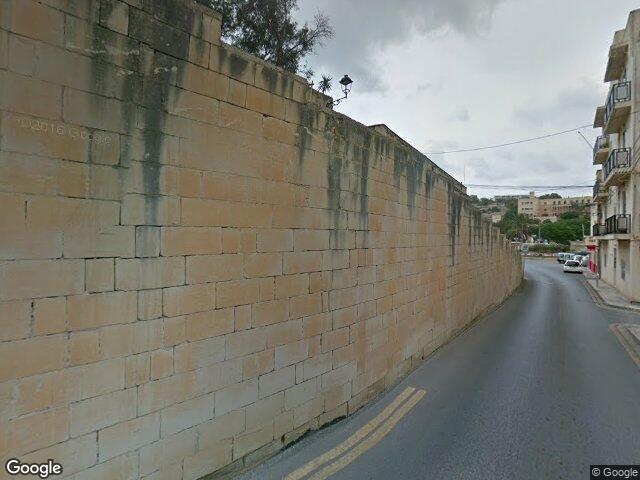 It-Tielet Trejqa fi Triq ix-Xatt,  Wied il-Għajn,  Reġjun tan-Nofsinhar