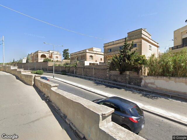 Triq is-Sirk,  Is-Swieqi,  Reġjun tal-Lvant