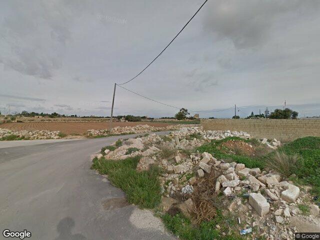 Triq il-Pont tal-Ħesri,  Ħal Muxi,  Ħaż-Żebbuġ