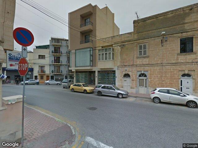 Gandhi Tandoori,  Triq il-Mosta,  Buġibba