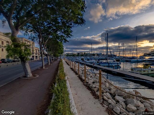 Sa Maison Marina,  Pjazza San Kalċidonju,  Il-Furjana