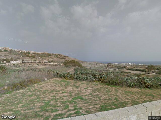 Triq Wied l-Infern,  Il-Qbajjar,  Marsalforn