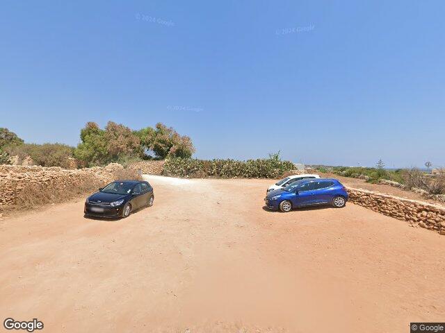 Free Parking for St Peter's Pool,  Sqaq Saint Peter's Pool,  Marsaxlokk