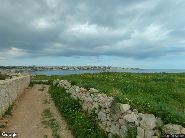 6,  Xatt il-Batterija ta' Riħama,  Wied il-Għajn