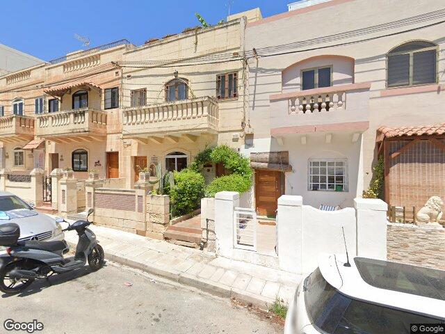 Triq il-Menħir,  Wied il-Għajn,  Reġjun tan-Nofsinhar