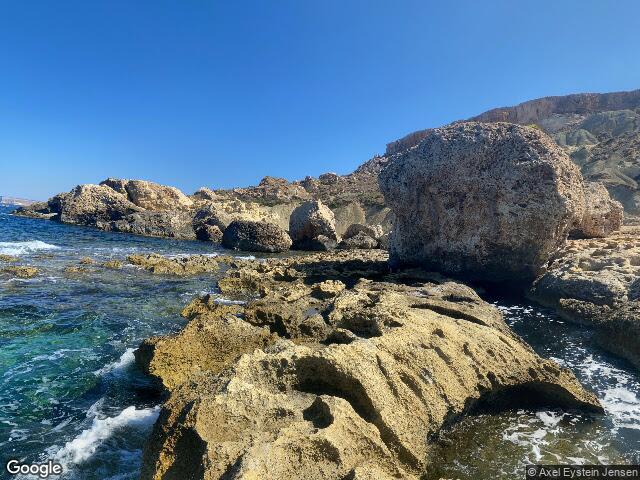 Il-Blata tal-Qammieħ,  Triq tad-Dahar,  Il-Mellieħa