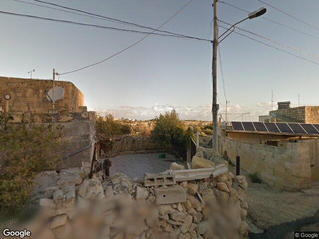 Triq it-Tarġa,  Baħar iċ-Ċagħaq,  In-Naxxar