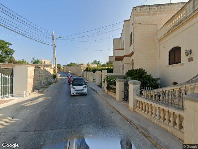 Triq Ħal Għargħur,  L-Iklin,  Reġjun tal-Lvant