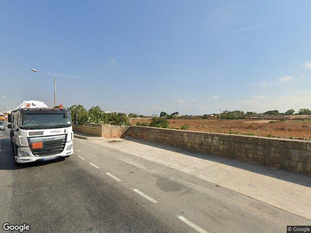 Triq il-Gudja,  Ħal Luqa,  Reġjun tan-Nofsinhar