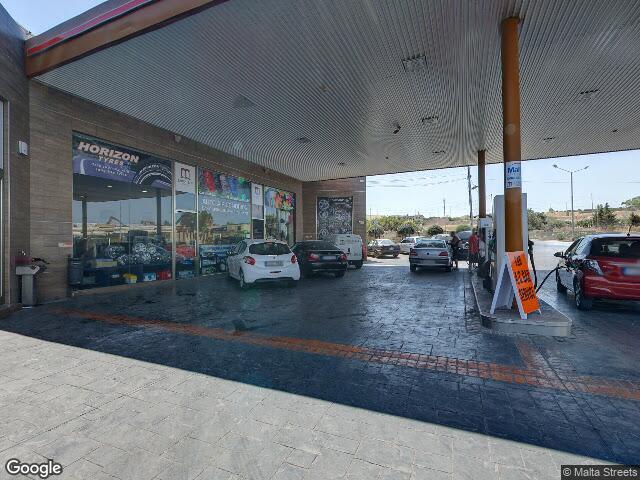 Vjal l-Istadium Nazzjonali,  Ta' Qali,  Ħ'Attard