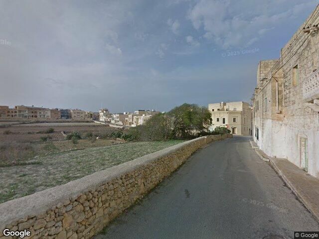 Triq is-Sarġ,  Ta' Kerċem,  Reġjun Għawdex