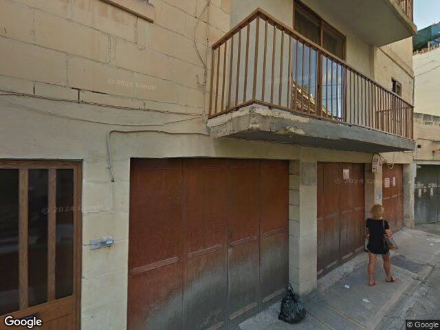 Triq Sant' Elena,  Tas-Sliema,  Reġjun tal-Lvant