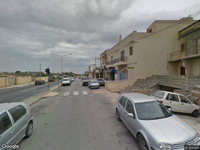 Triq San Tumas,  Ħal Luqa,  Reġjun tan-Nofsinhar