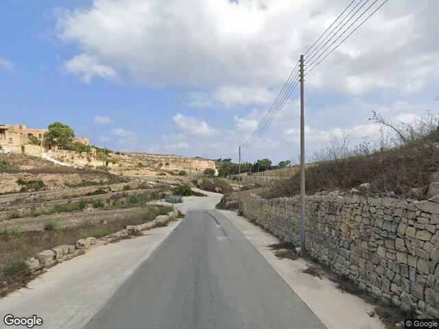 Triq tat-Trux,  L-Għarb,  Reġjun Għawdex