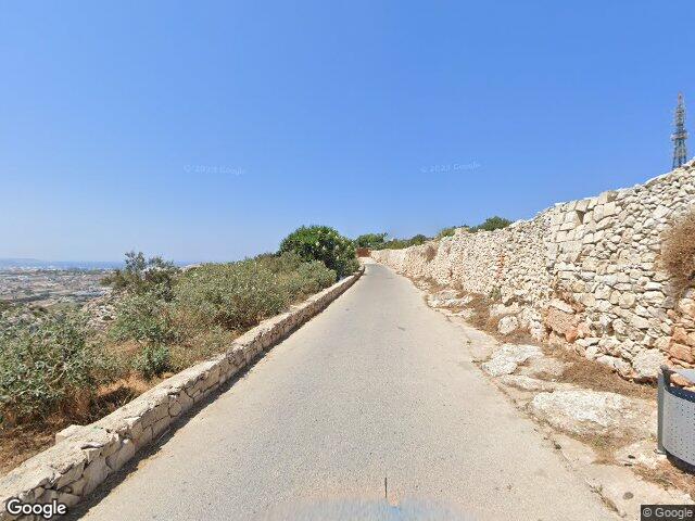 Triq Għaxqet l-Għajn,  Ħal Għargħur,  Reġjun tal-Lvant