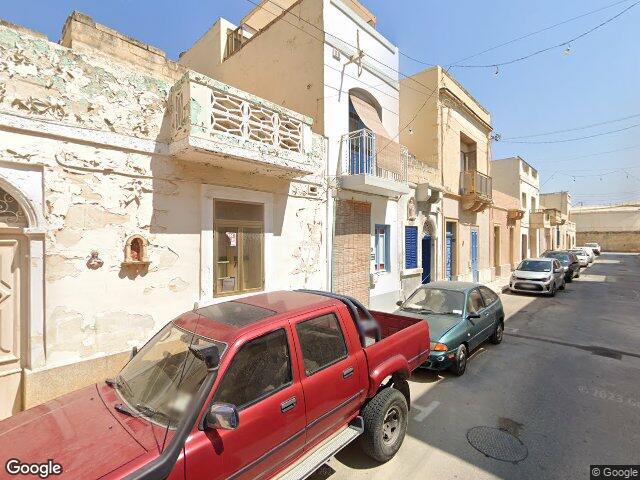 Triq id-Duluri,  Il-Qajjenza,  Birżebbuġa